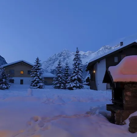 فندق Landhaus La Collina 3*